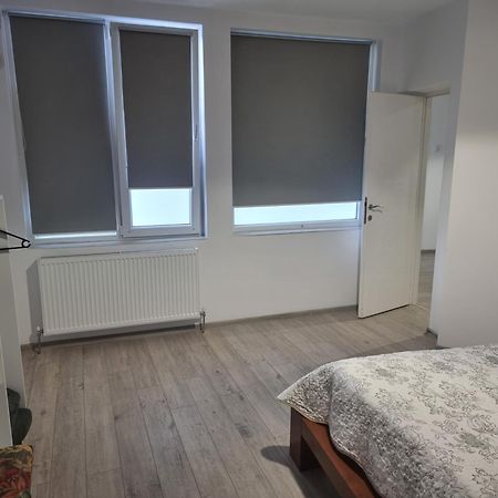Casa Musceleana Hotell Cîmpulung Eksteriør bilde