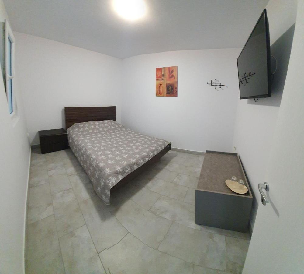 Casa Musceleana Hotell Cîmpulung Eksteriør bilde