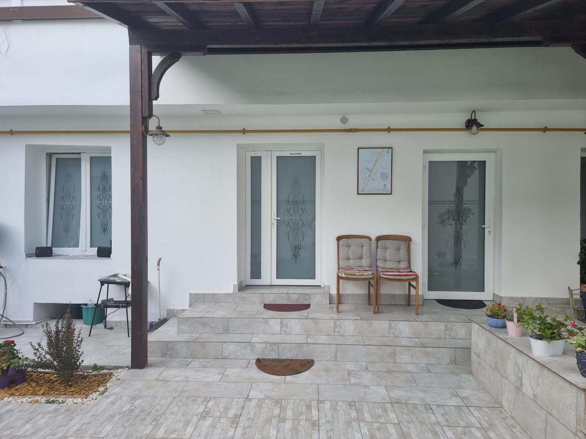 Casa Musceleana Hotell Cîmpulung Eksteriør bilde