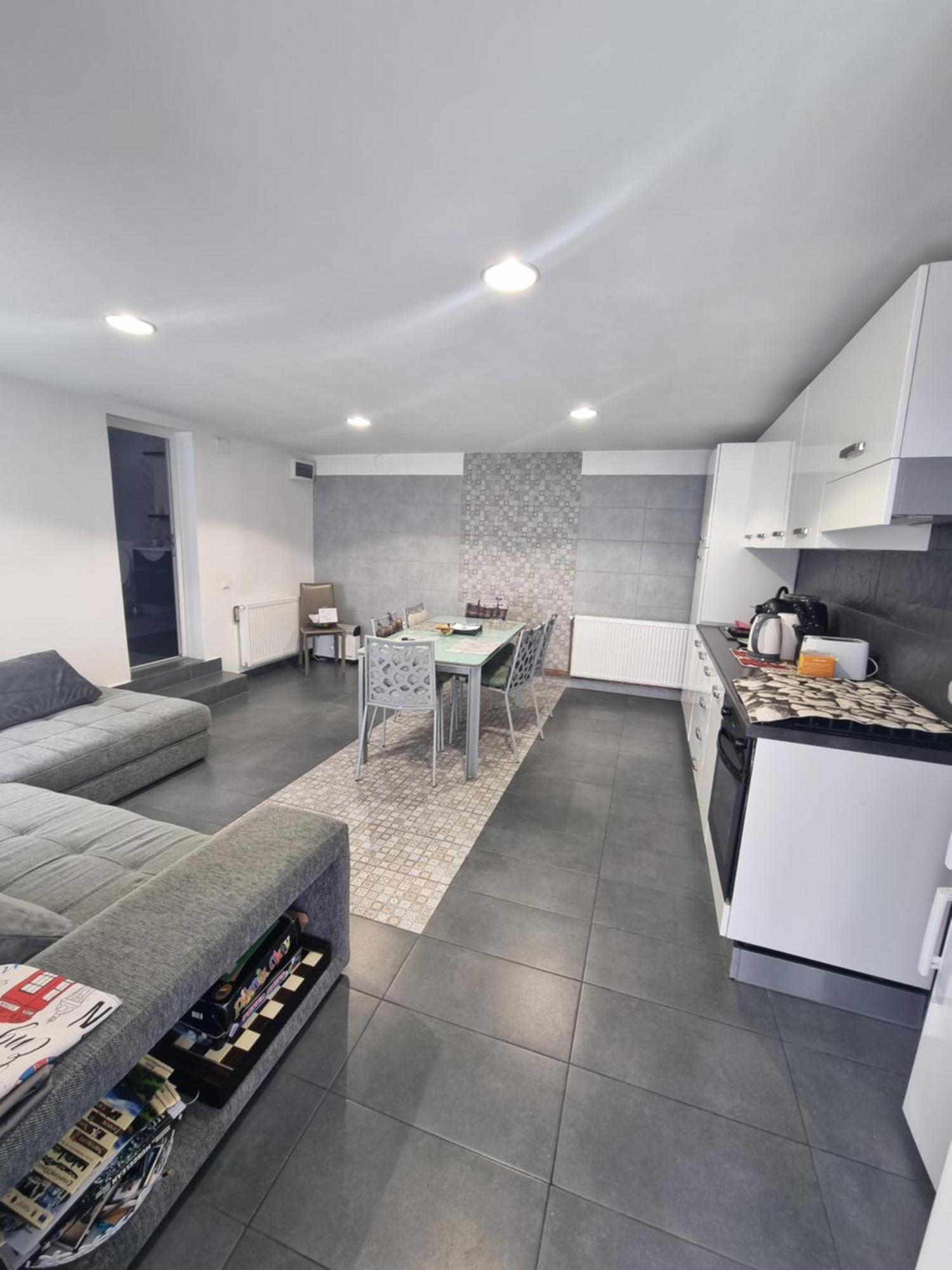 Casa Musceleana Hotell Cîmpulung Eksteriør bilde